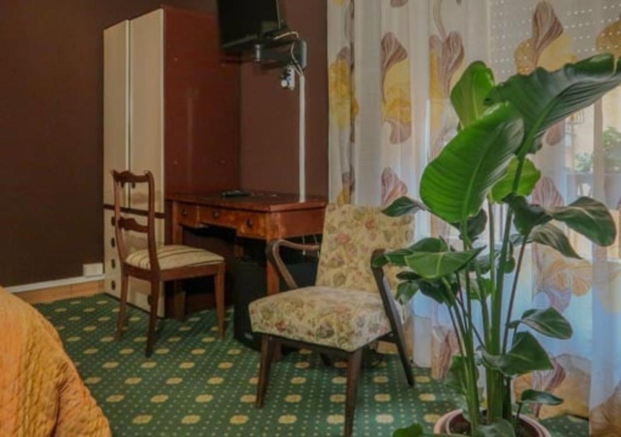 Bridge Hotel Баньи-ди-Лукка Экстерьер фото